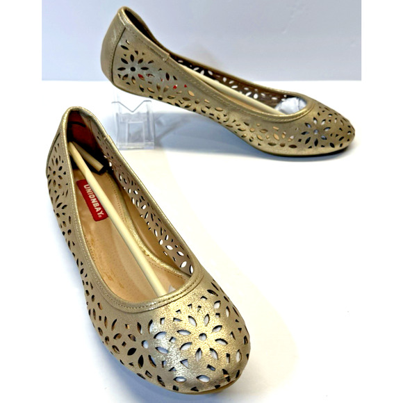 Unionbay Tanya Ballet Flat Women's Size 9 Gold Comfort Slip On Casual New in Box - Picture 1 of 11